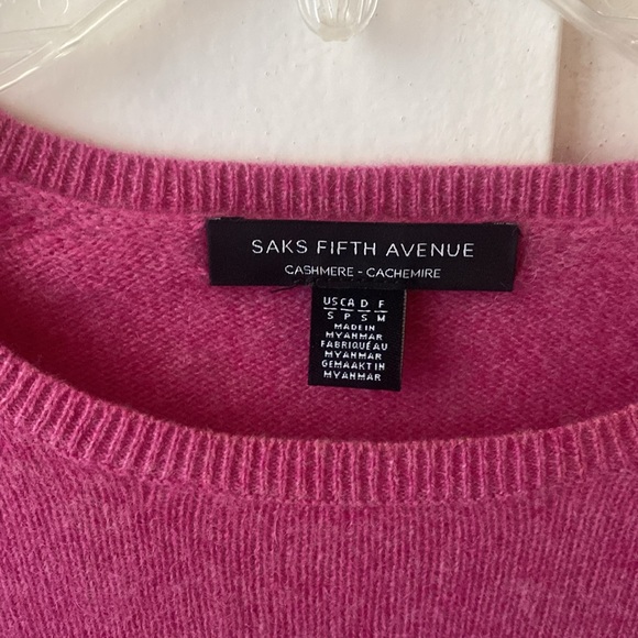Saks Fifth Avenue cashmere sweater - Picture 3 of 16